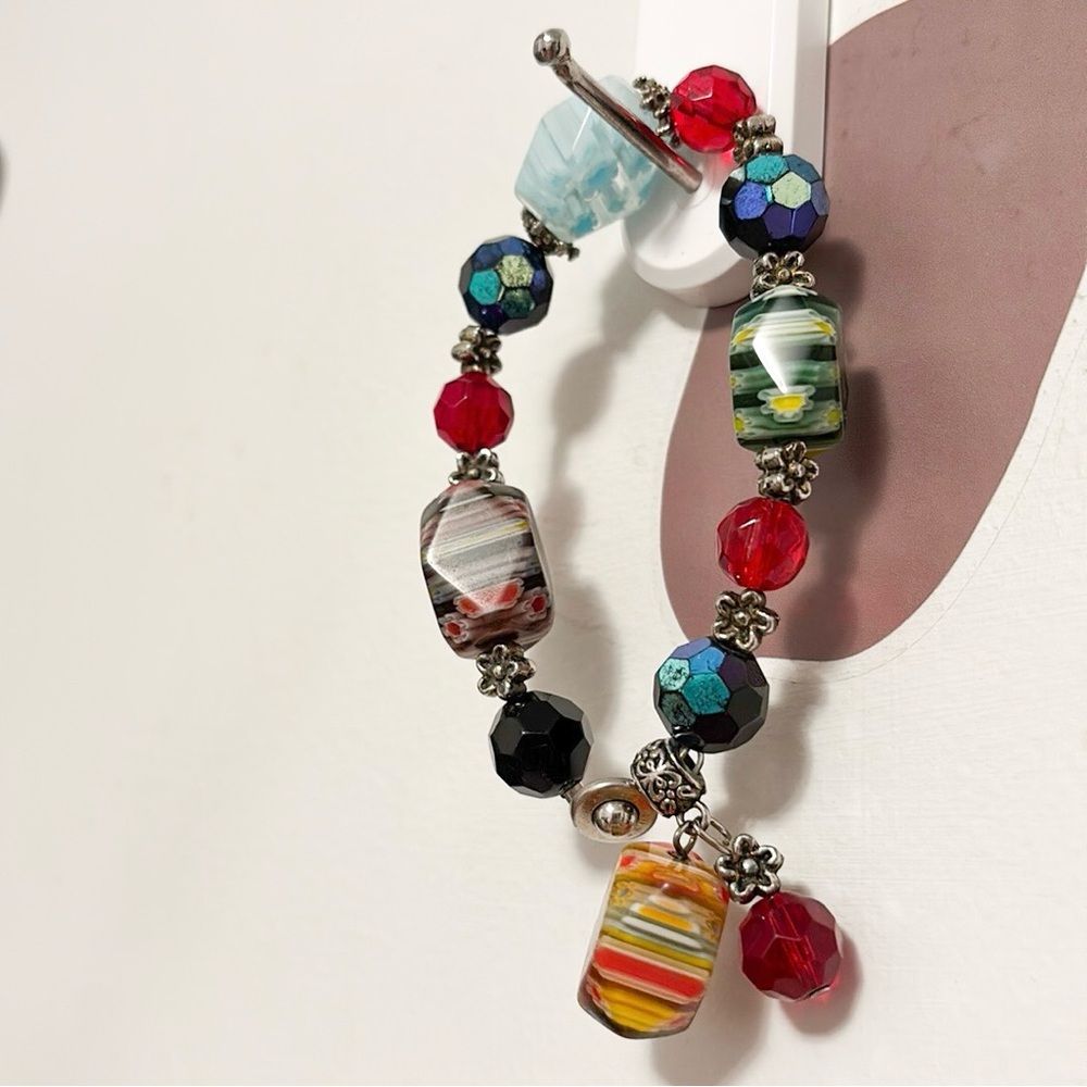 J26 - Fun and Elegant Charm Bracelet with Murano and Fire Polished Beads